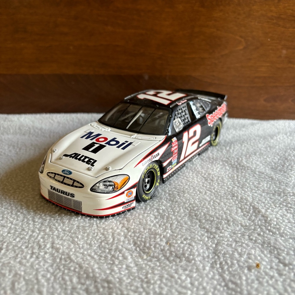 Ryan Newman #12 NASCAR